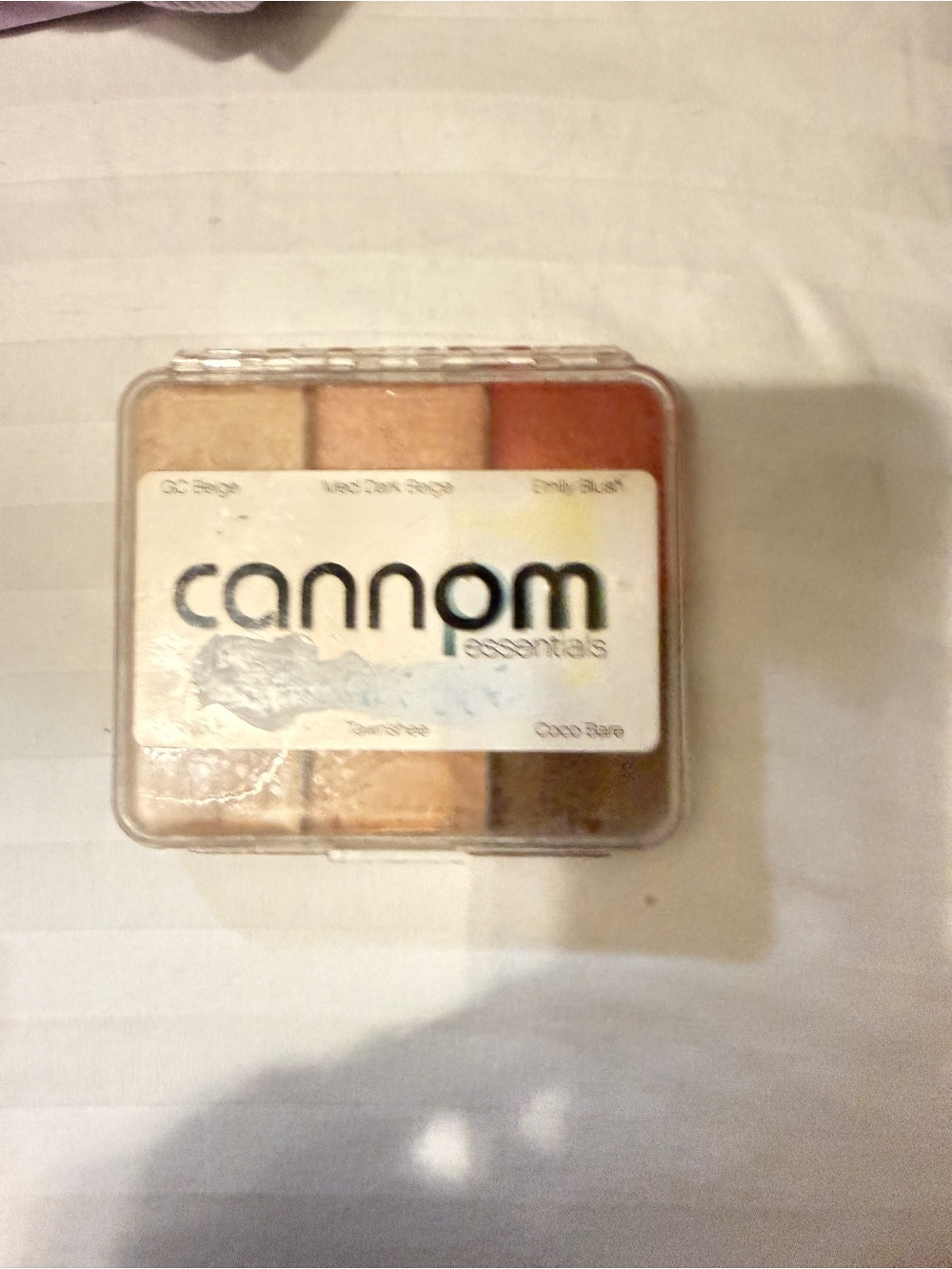 Cannom Palette - Professional Makeup Kit beauty or over prosthetics light use